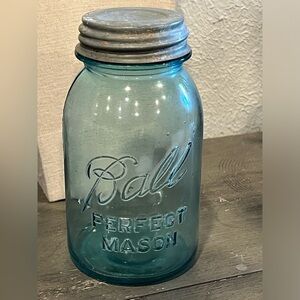 Vintage Blue Ball 1 Quart Jar w/ Atlas zinc lid & Boyd’s milk glass lid insert